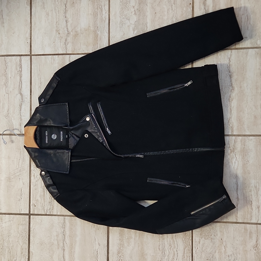 UrbanMen Biker Jacket Coat Size Medium